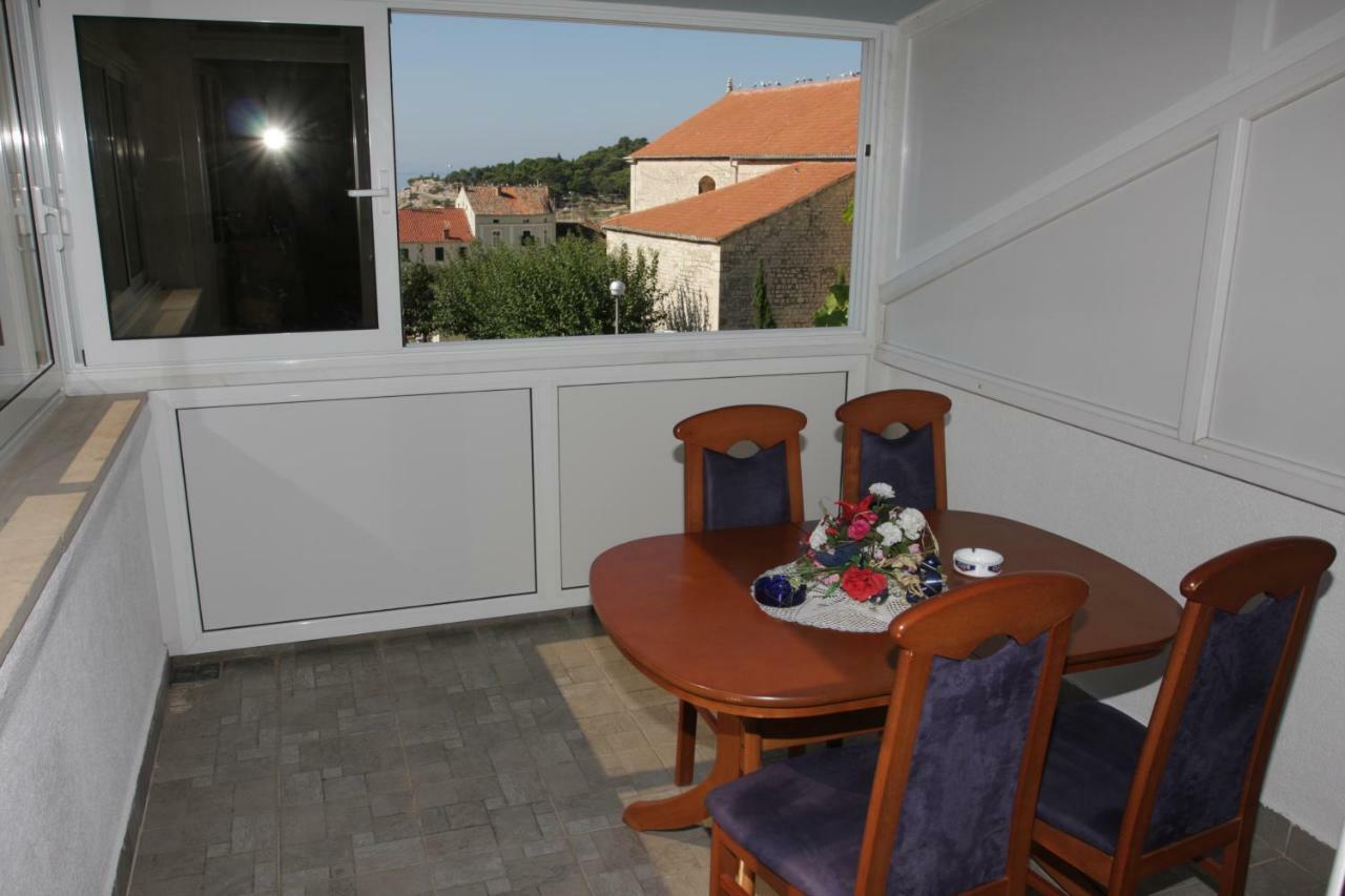 Apartmani Paula Makarska Buitenkant foto