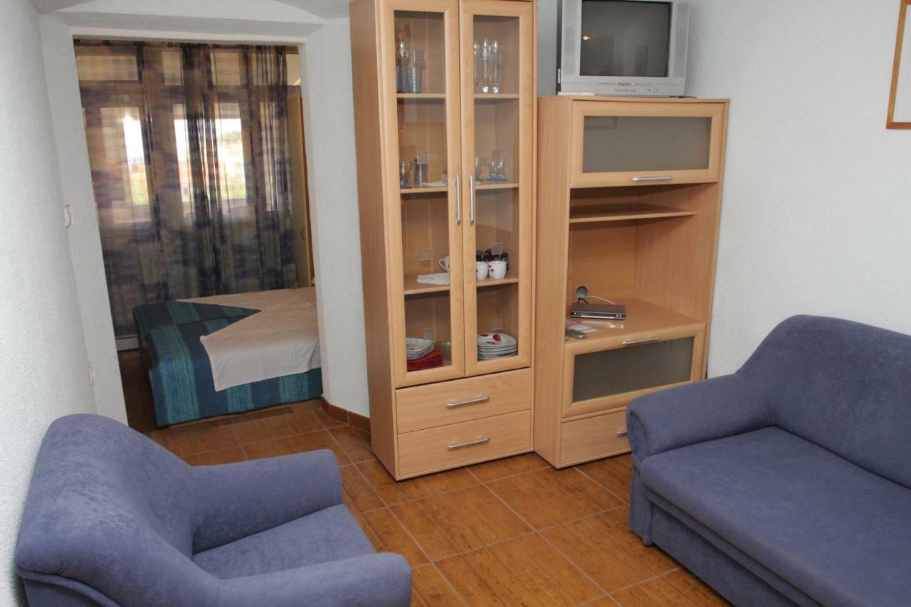 Apartmani Paula Makarska Buitenkant foto